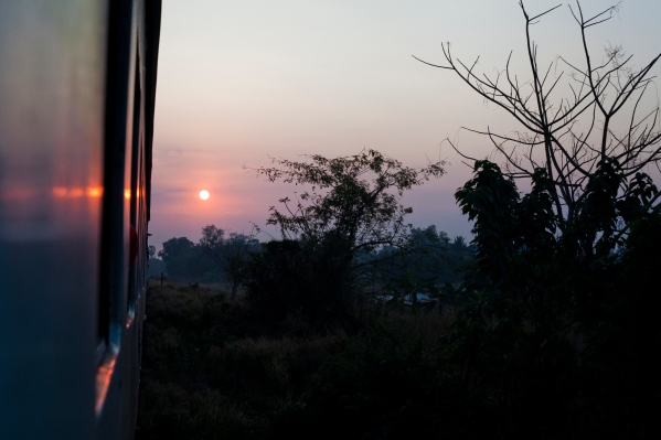 Sunrise en route from Bangkok to Chiang Mai